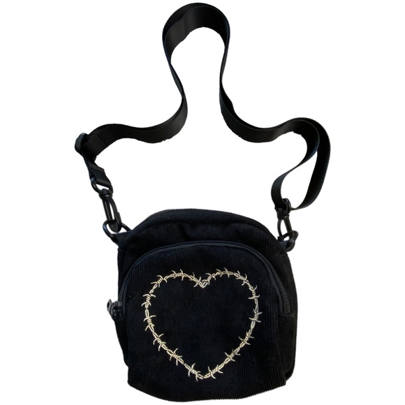 💔 CORDUROY SMALL SIDE BAG WITH HEART DETAIL | Black 💔 - Picture 1 of 3